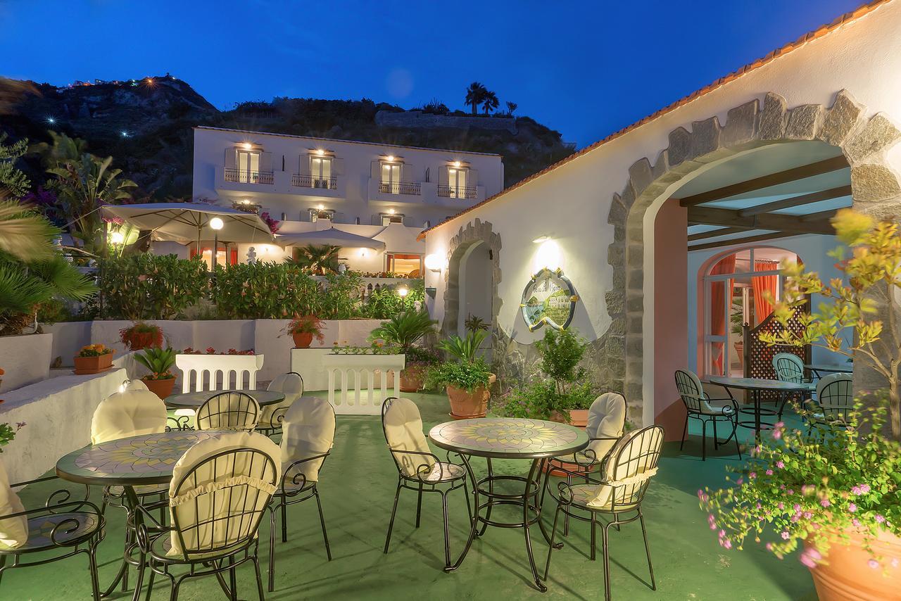 Hotel Casa La Vigna Sant'Angelo  ภายนอก รูปภาพ
